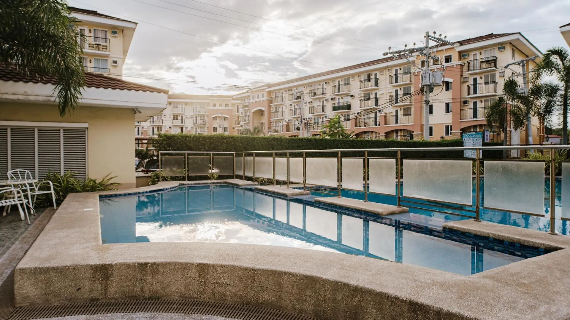 Ar05 Eva'S Brand New 1Br Arezzo Place Davao